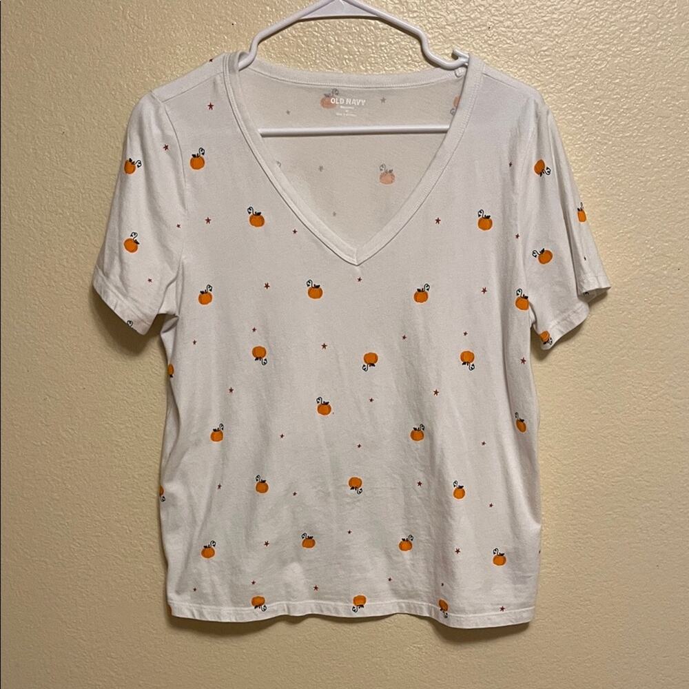 Old Navy V-Neck Tee with Pumpkin Print